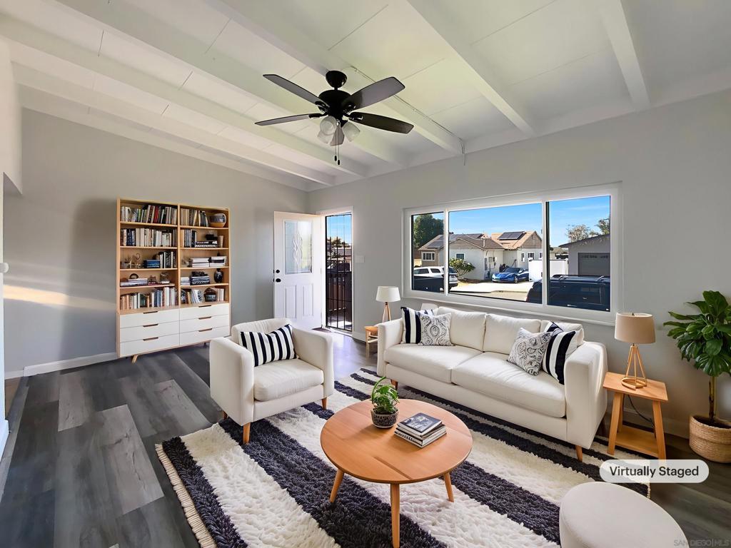 5819 Roanoke St Property Photo 2