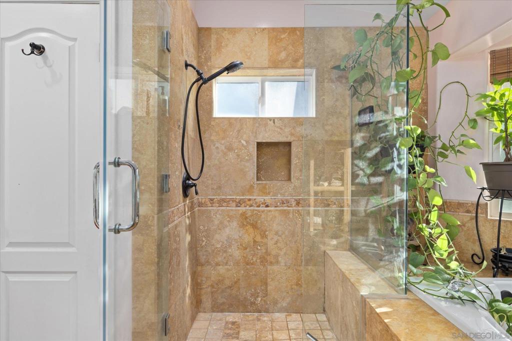 1714 Foss Rd Property Photo 27