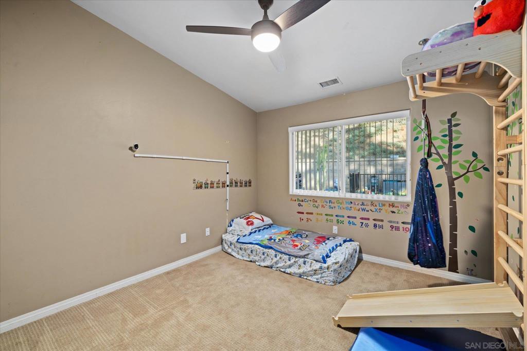 1714 Foss Rd Property Photo 28