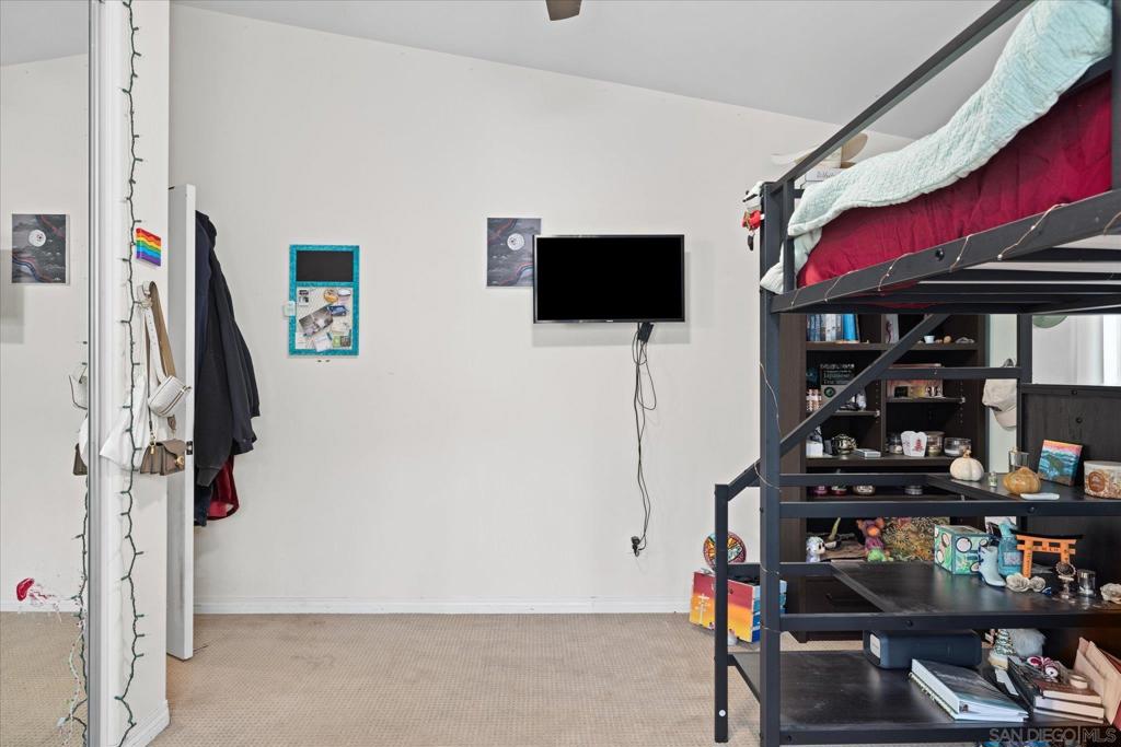 1714 Foss Rd Property Photo 32