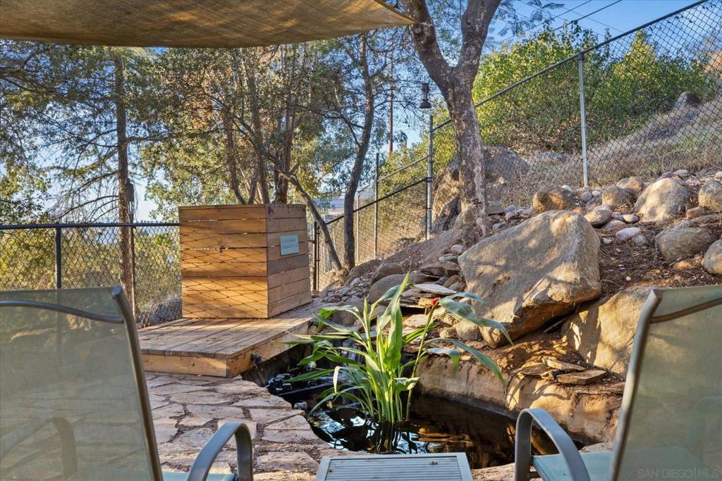 1714 Foss Rd Property Photo 36