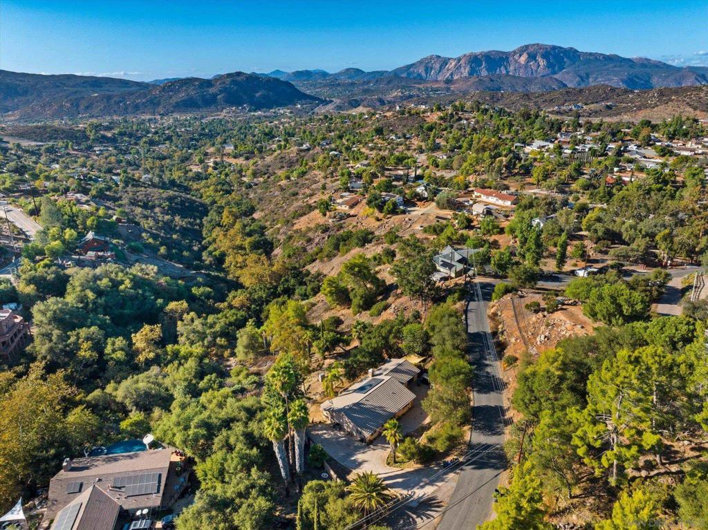 1714 Foss Rd Property Photo 44