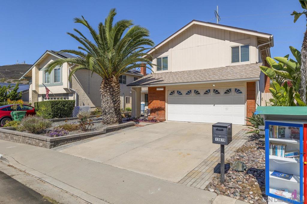 13879 Paseo Cardiel Property Photo 2