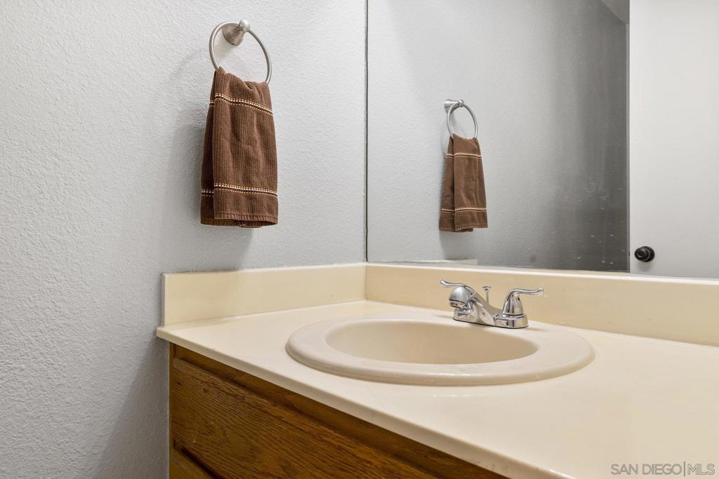 13879 Paseo Cardiel Property Photo 15