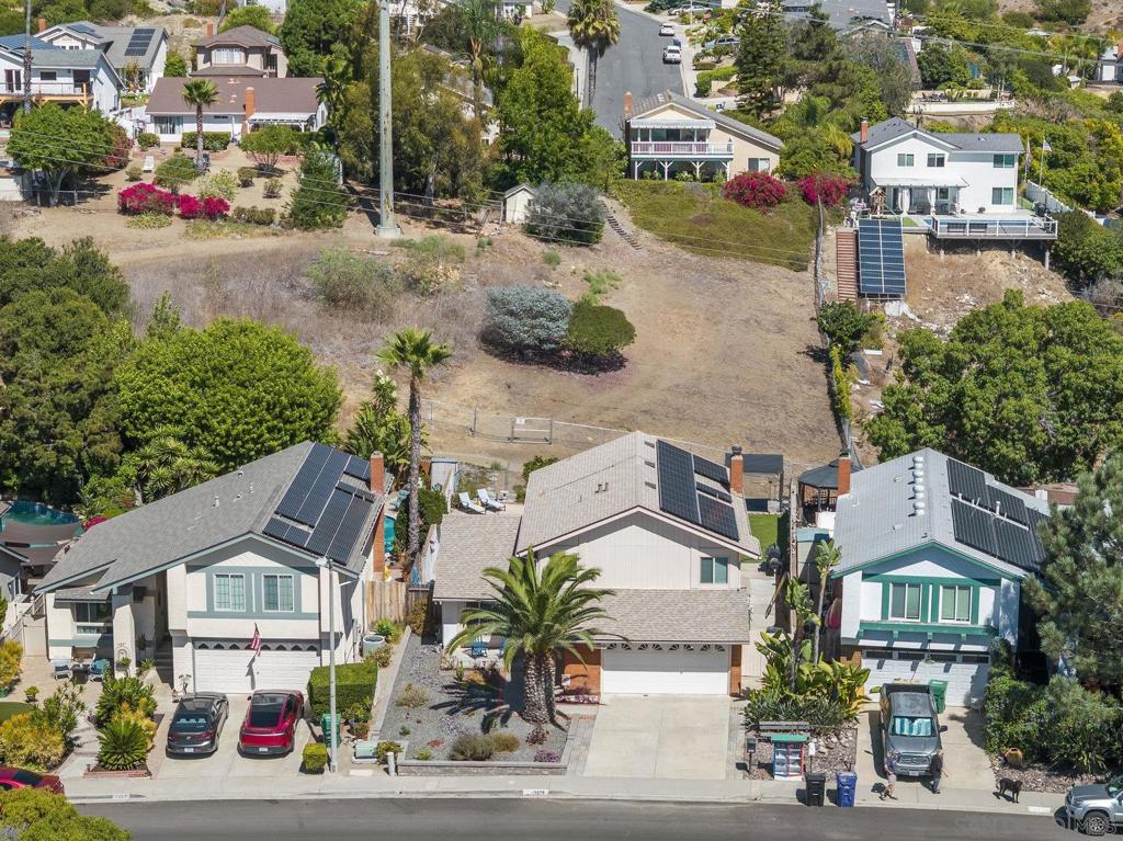 13879 Paseo Cardiel Property Photo 32