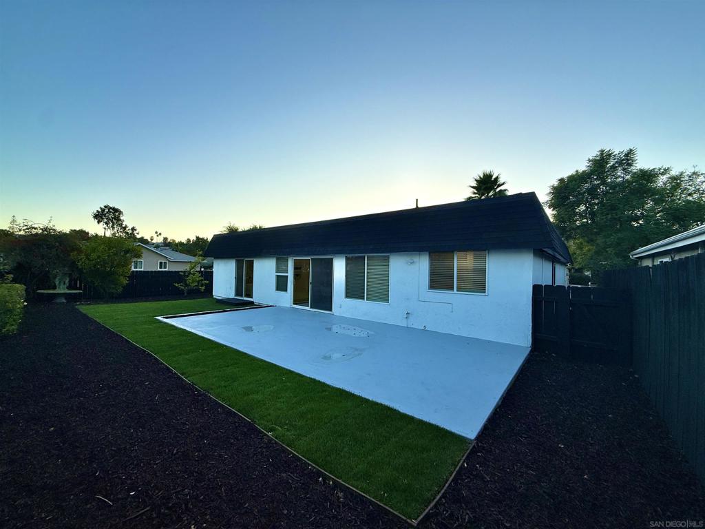 8815 Jackie Dr Property Photo 22