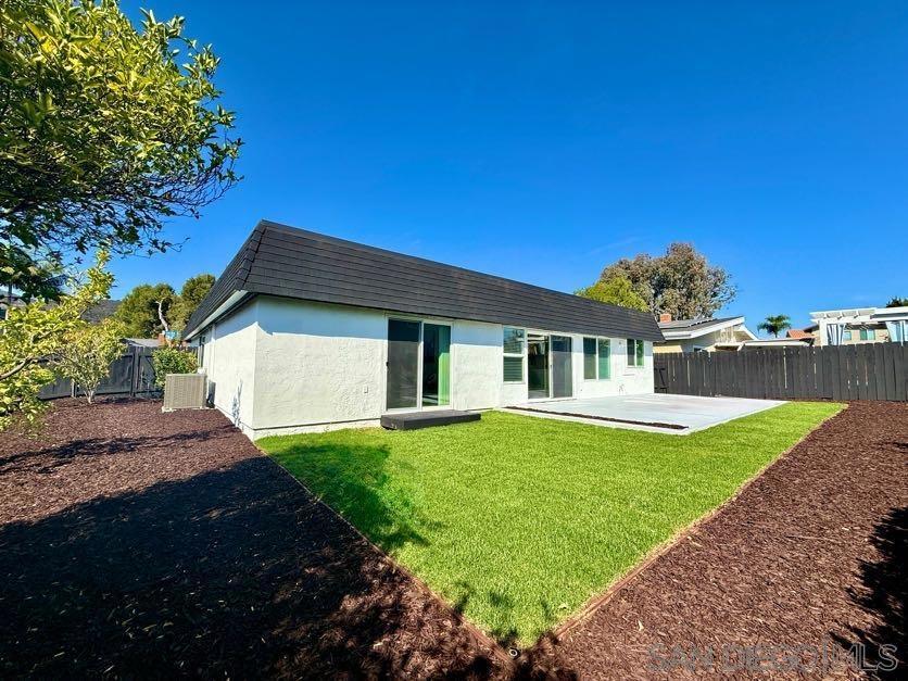 8815 Jackie Dr Property Photo 24