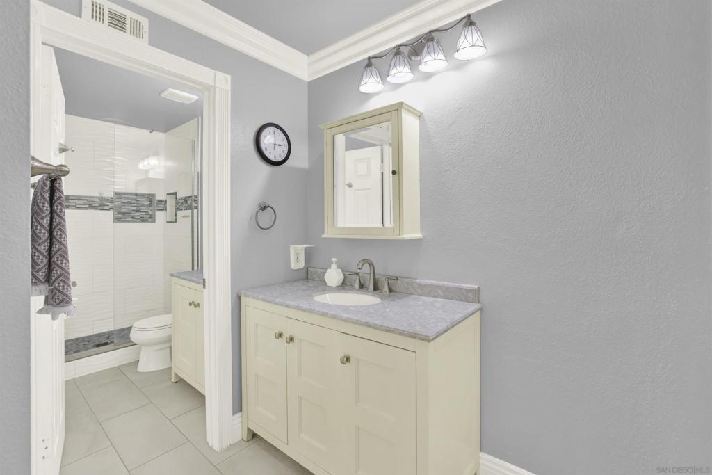 11048 Carlota St Property Photo 21