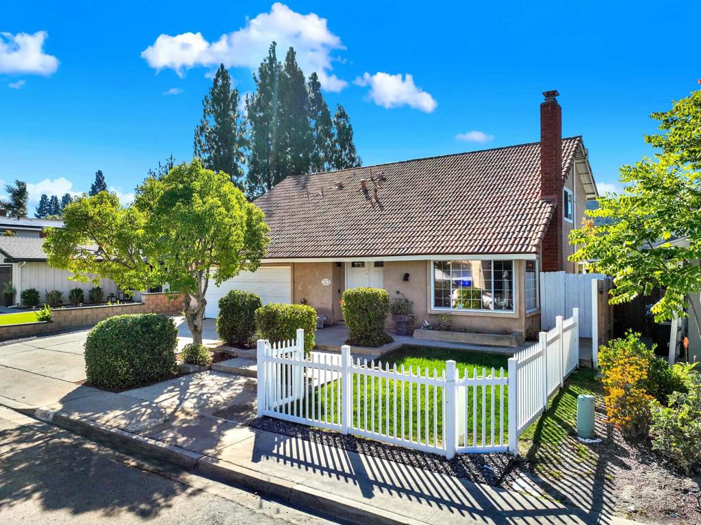 11048 Carlota St Property Photo 27