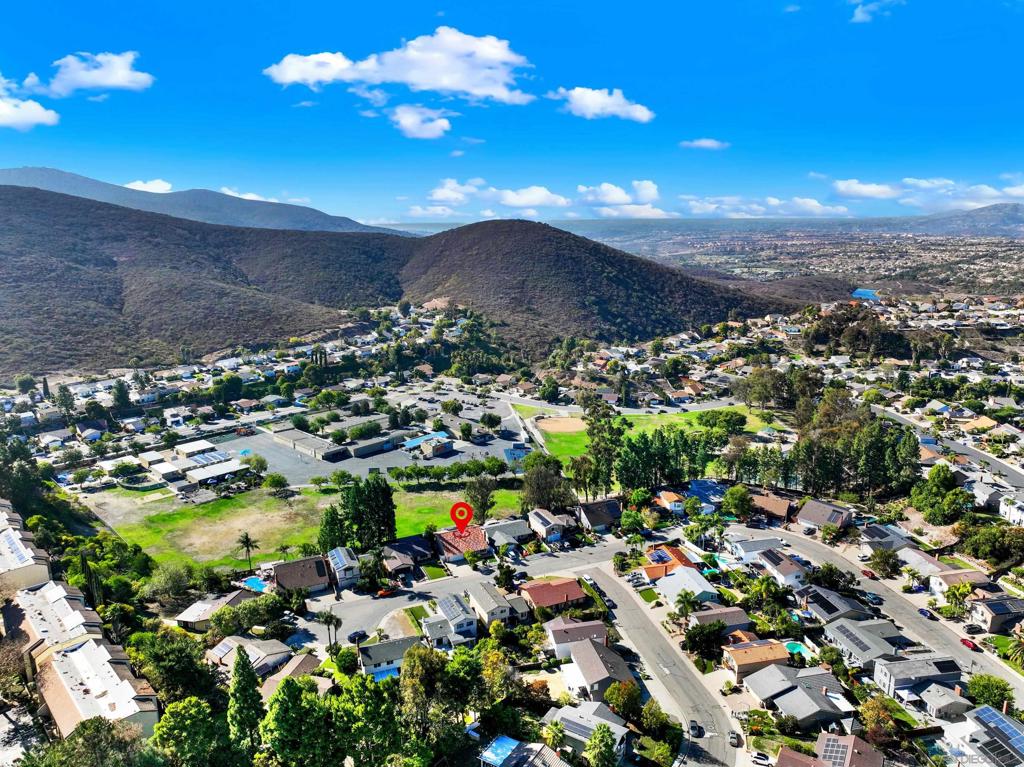 11048 Carlota St Property Photo 29