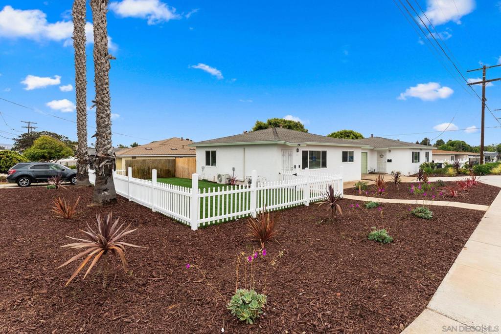 981 83 Elder Ave Property Photo 9