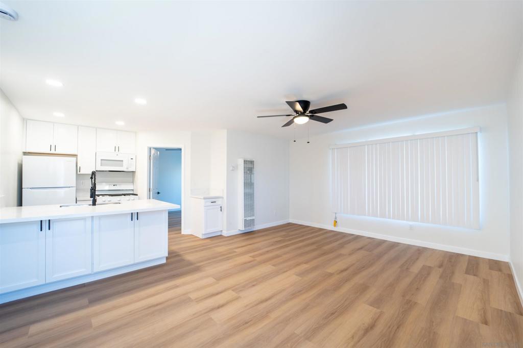 4062 49th Street Property Photo 10