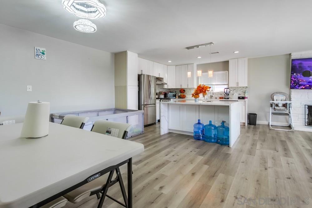 634 Daisy Street Property Photo 9