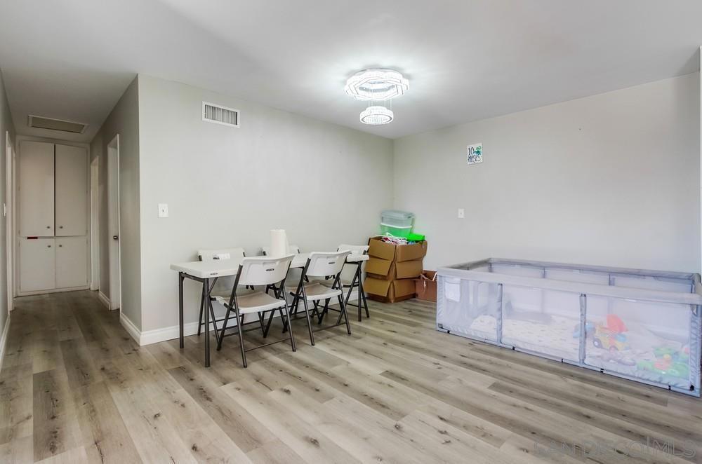 634 Daisy Street Property Photo 10