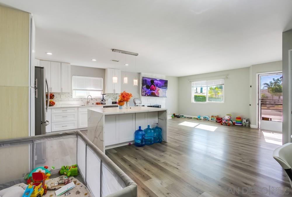 634 Daisy Street Property Photo 14