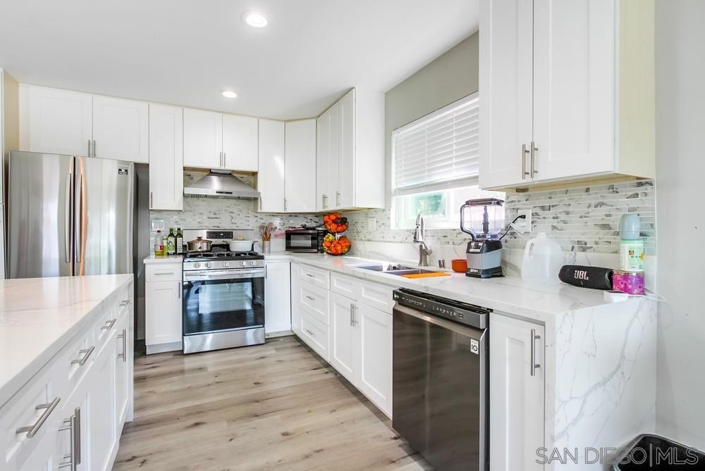 634 Daisy Street Property Photo 20