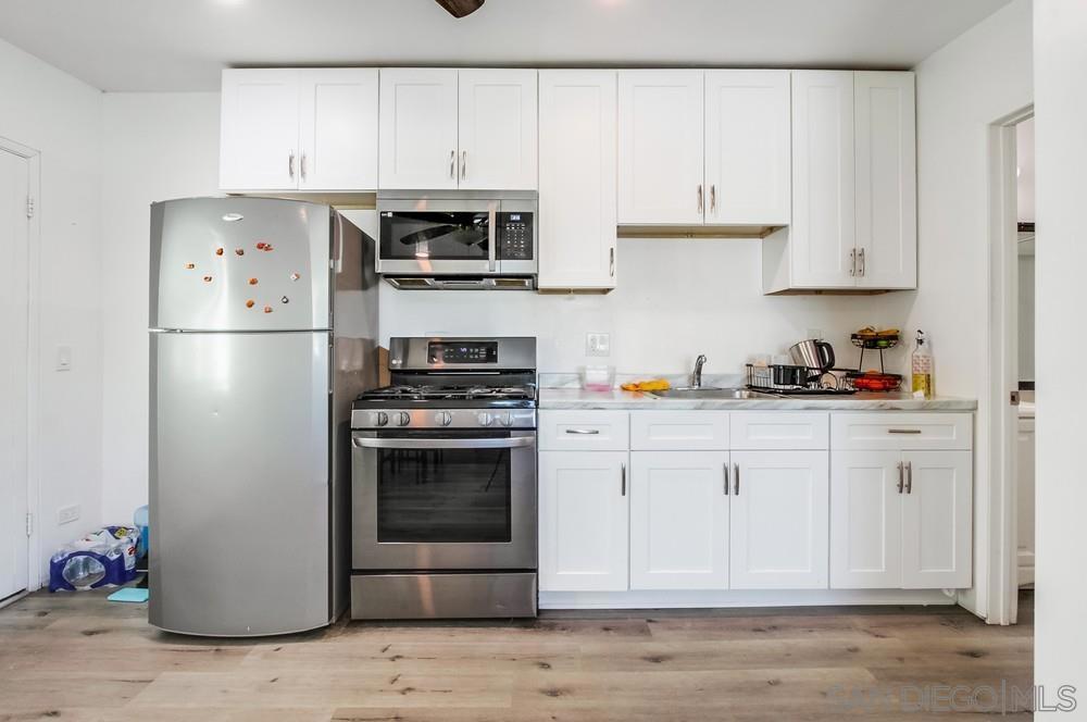 634 Daisy Street Property Photo 49