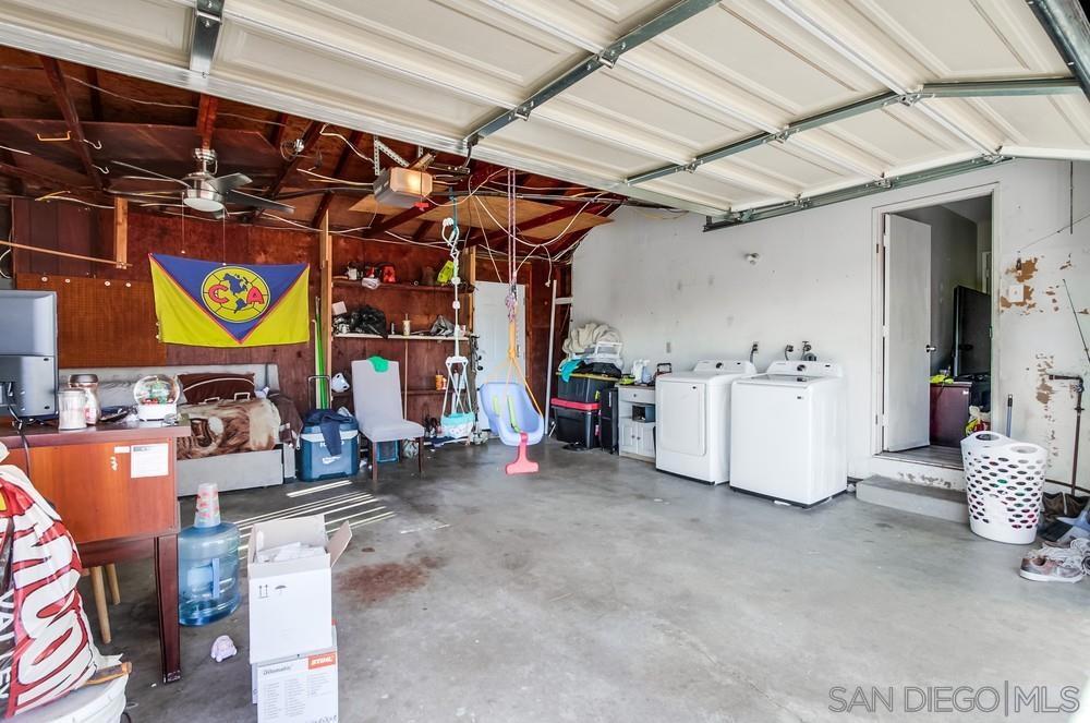 634 Daisy Street Property Photo 54