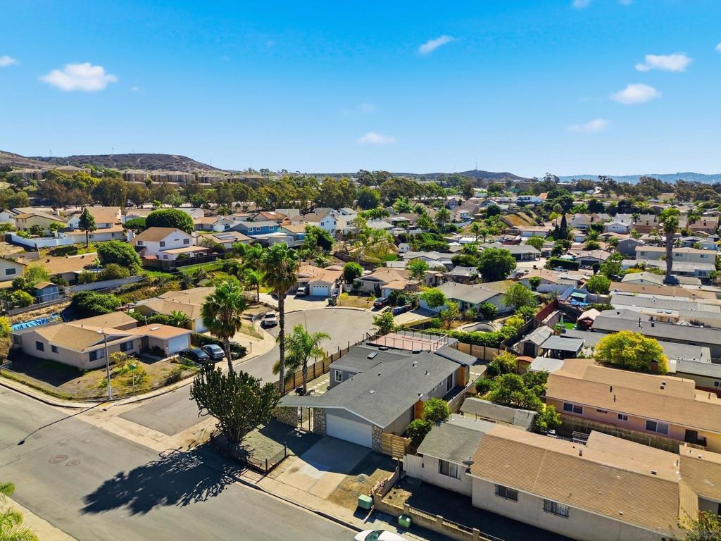 4325 Darwin Way Property Photo 2