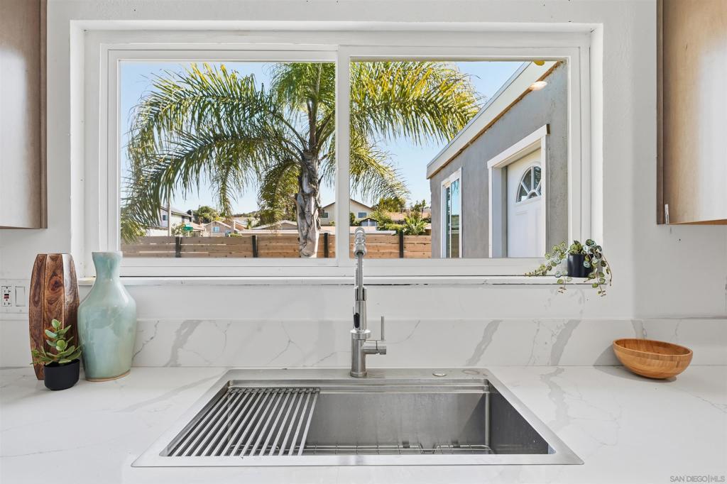 4325 Darwin Way Property Photo 31