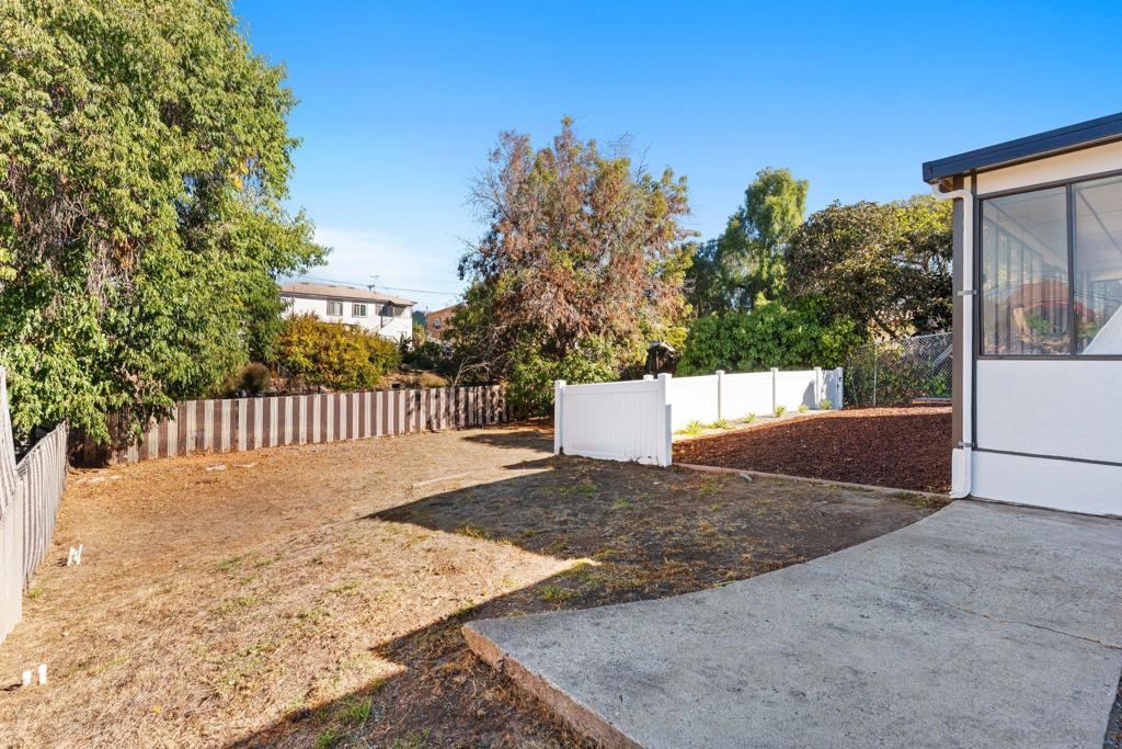 5520 Albemarle St Property Photo 21