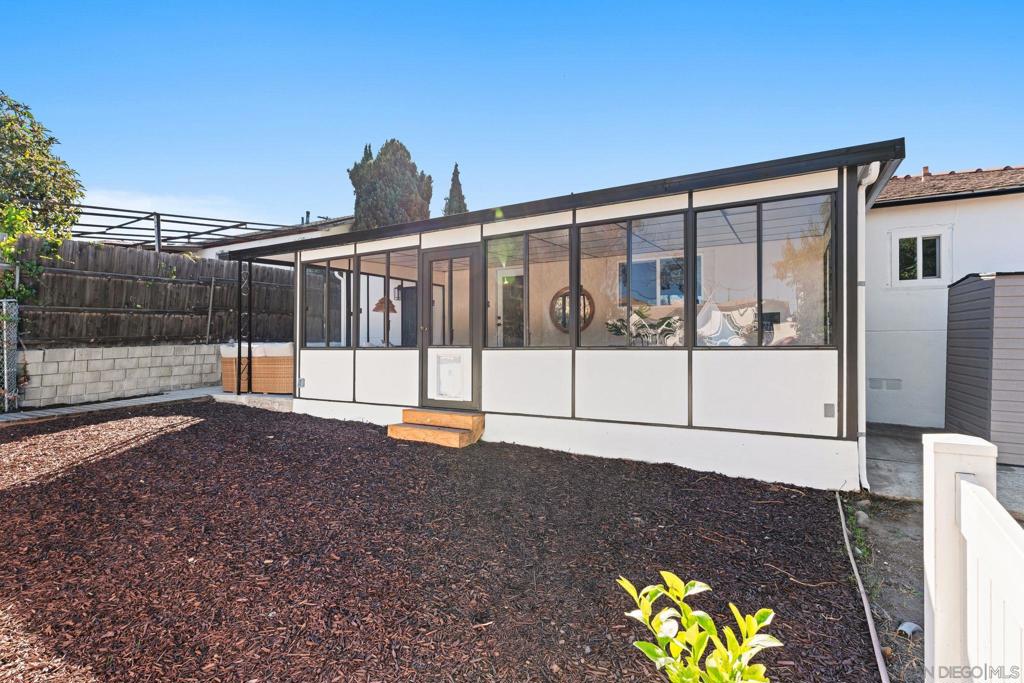 5520 Albemarle St Property Photo 24