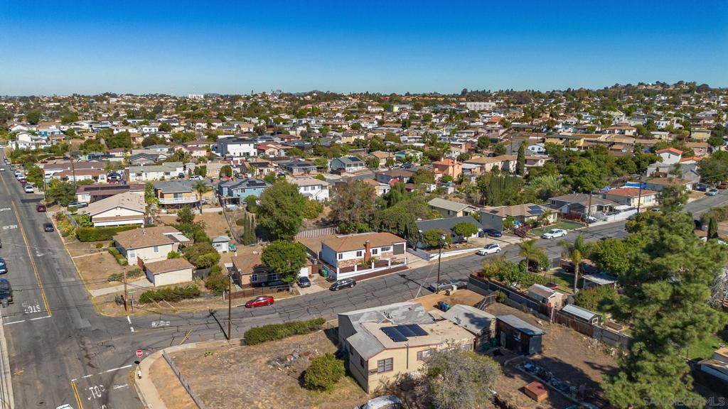 5520 Albemarle St Property Photo 34