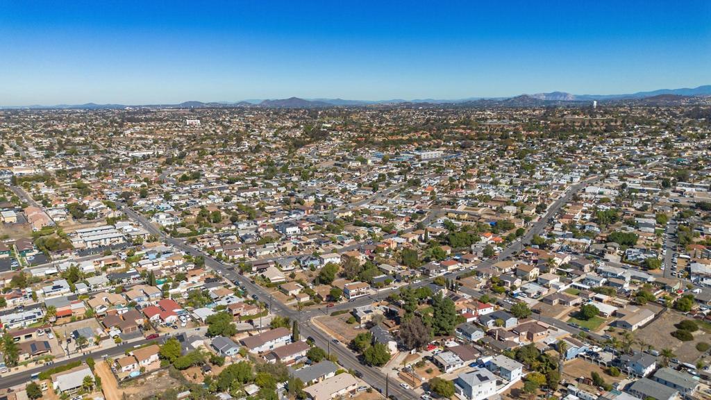 5520 Albemarle St Property Photo 38