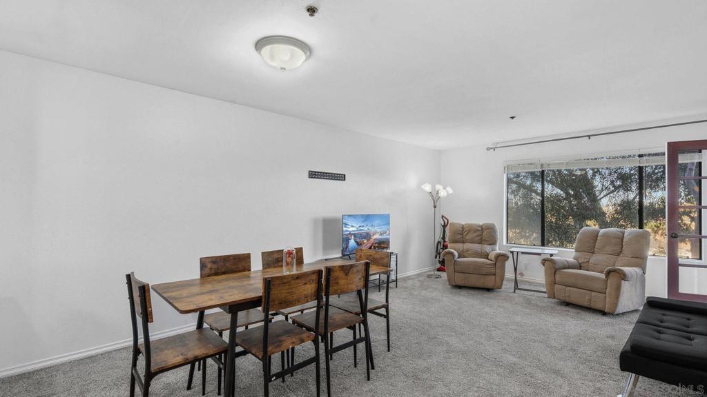 5980 Dandridge Ln 215 Property Photo 10