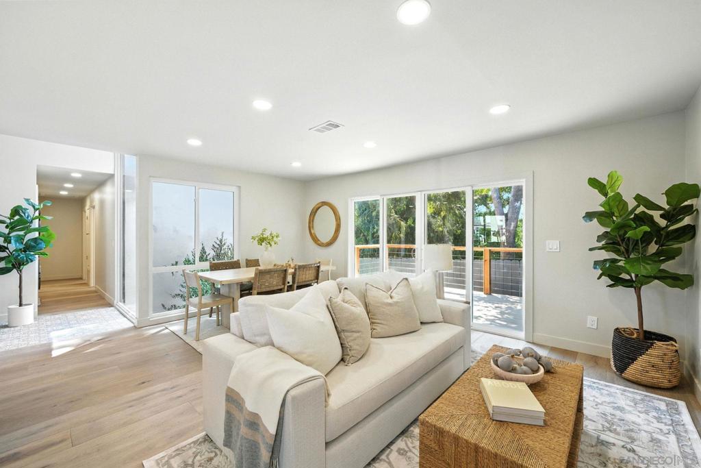 4551 Highland Ave Property Photo 16