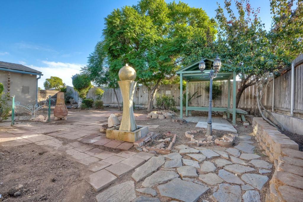 1561 Doncarol Ave Property Photo 28