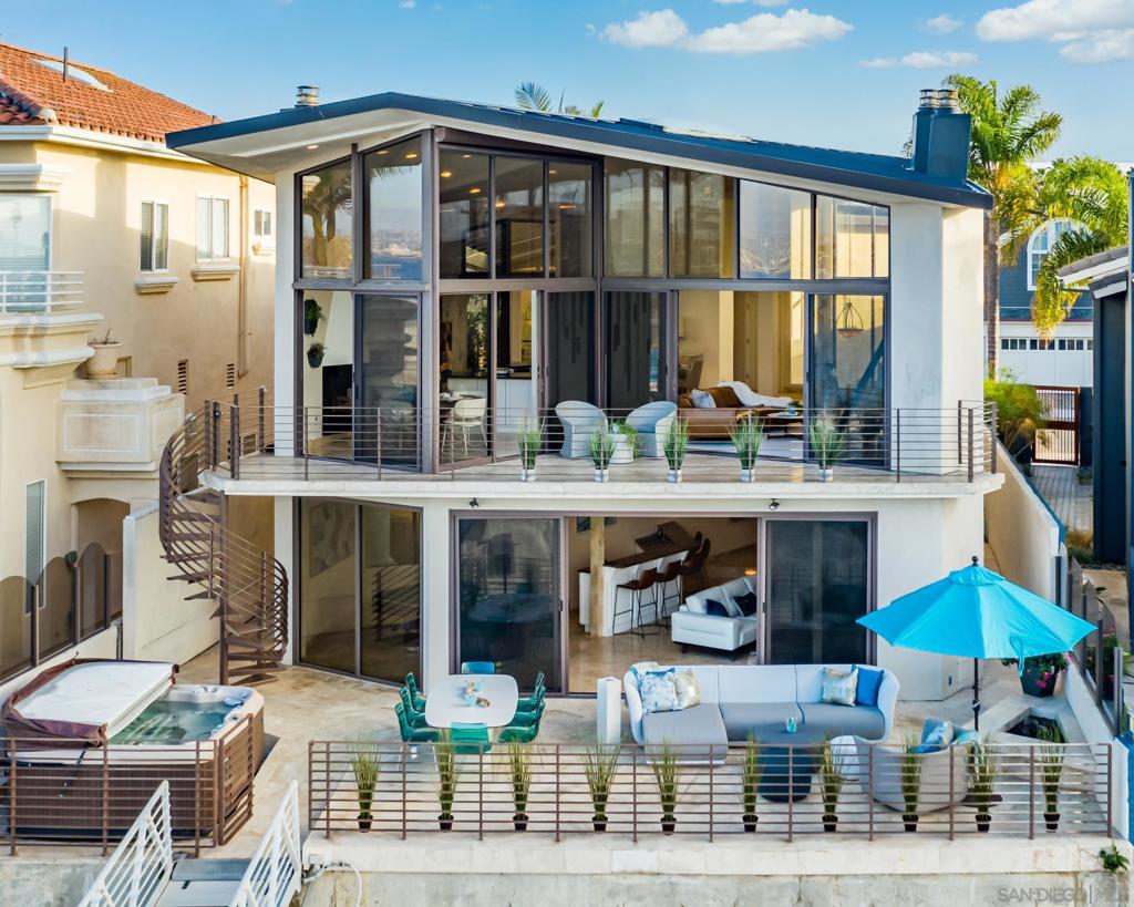 25 The Point Property Photo 1