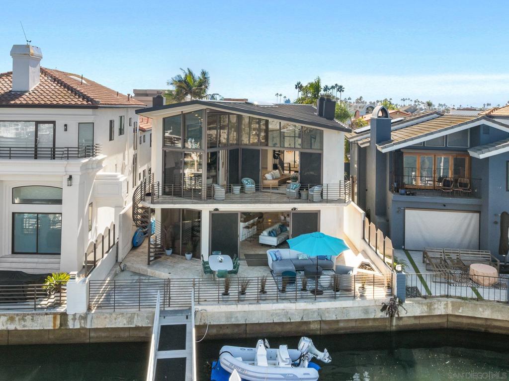 25 The Point Property Photo 4