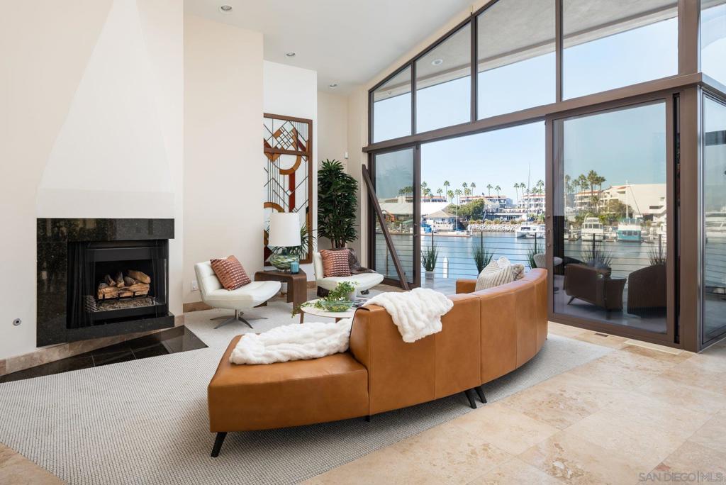 25 The Point Property Photo 11