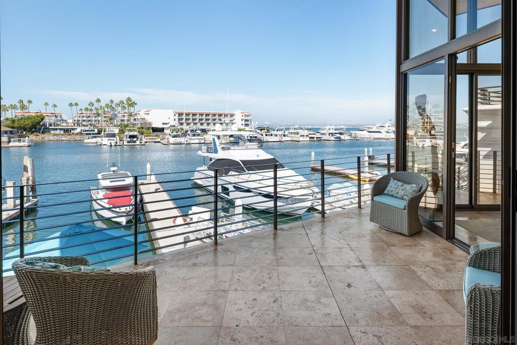 25 The Point Property Photo 15