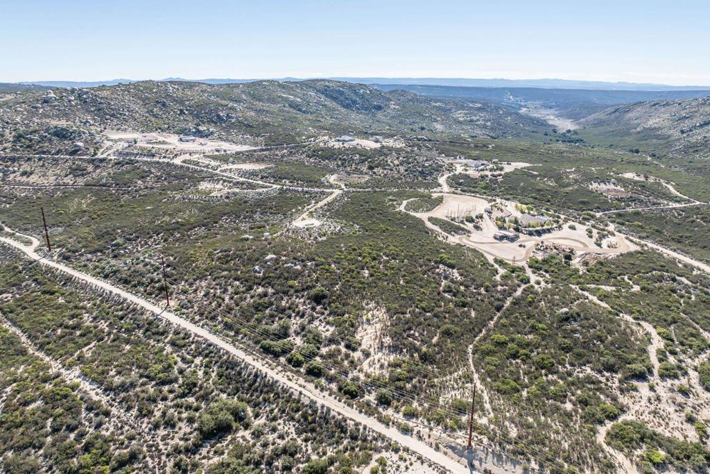 35956 Stagecoach Springs Rd Property Photo 9