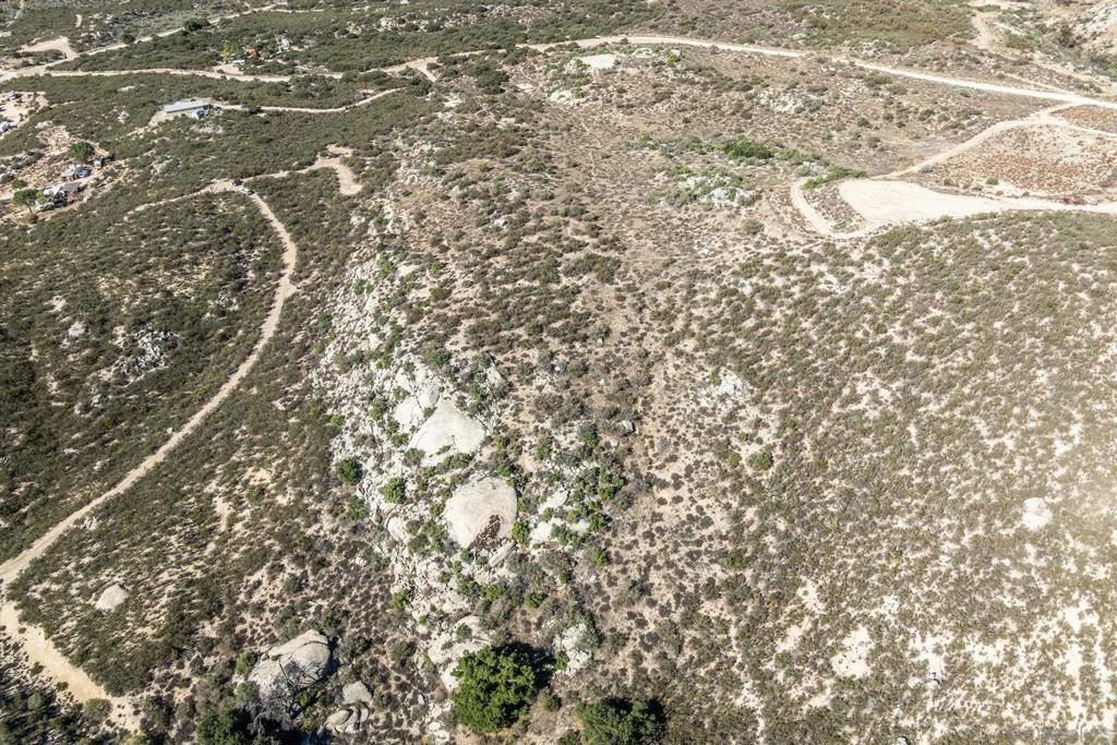 35613 Satgecoach Springs Rd Property Photo 13