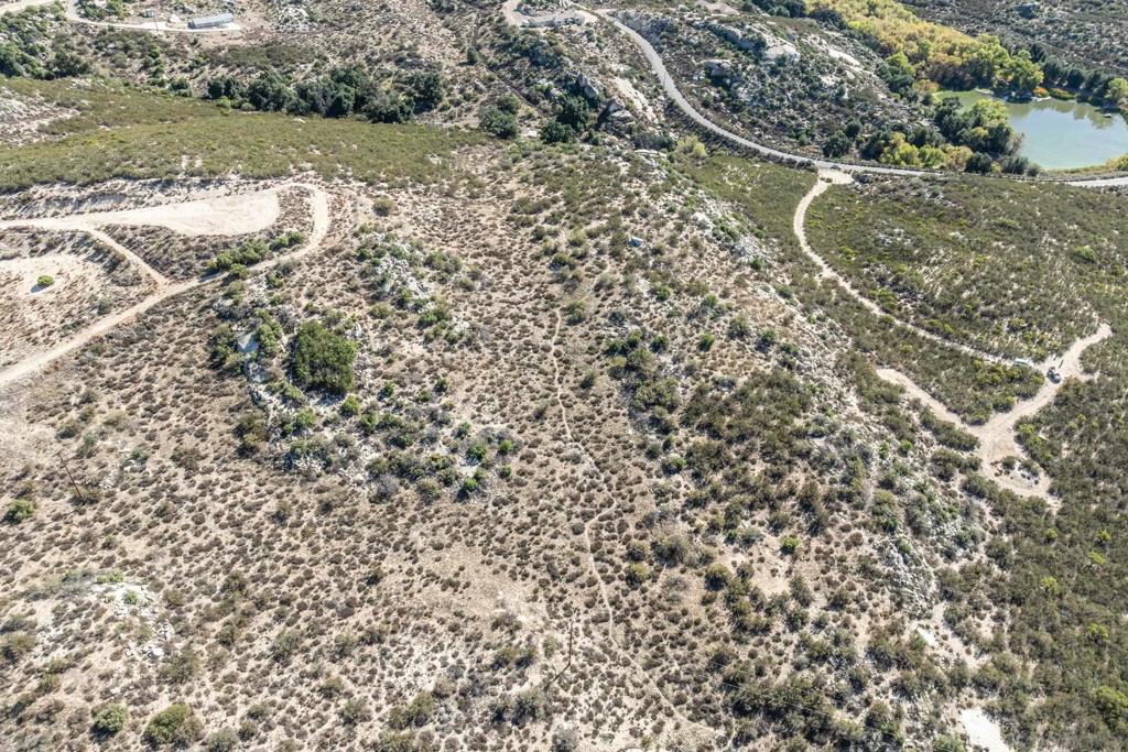 35613 Satgecoach Springs Rd Property Photo 18