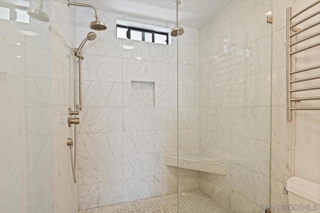 100 Coast 405 Property Photo 34