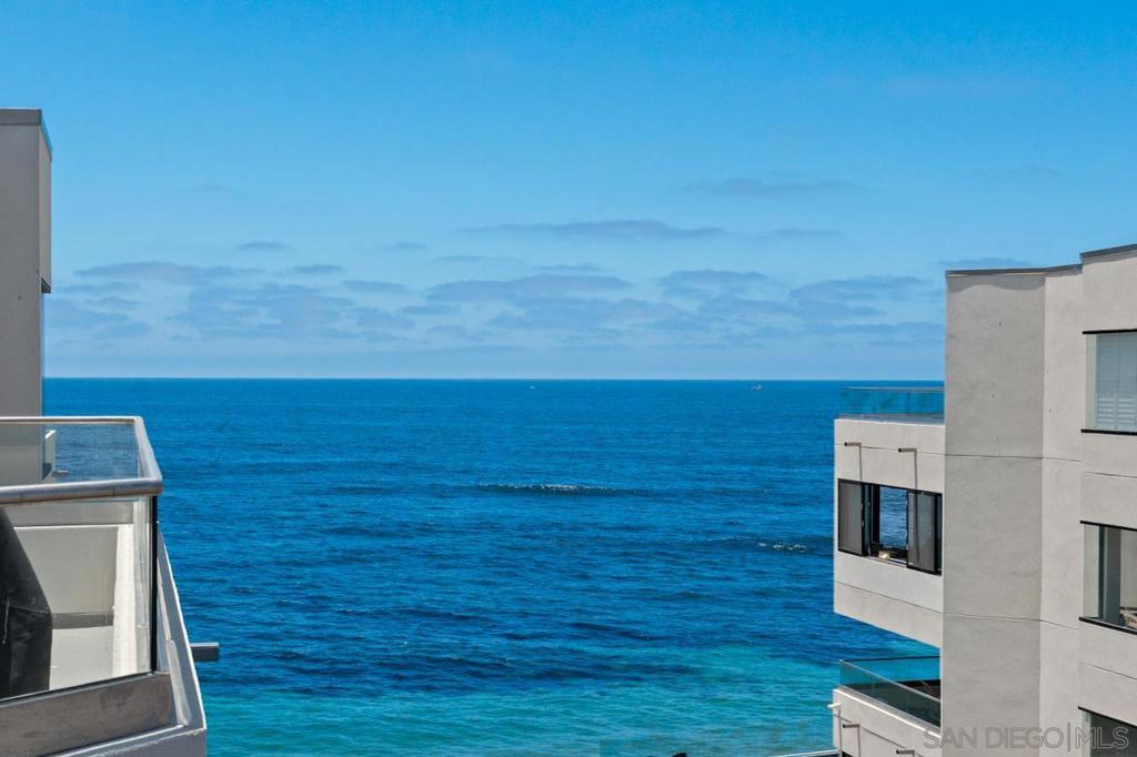 100 Coast 405 Property Photo 39