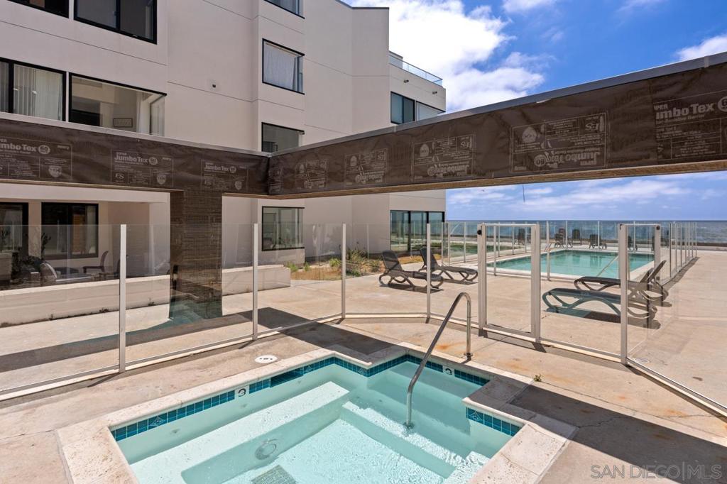 100 Coast 405 Property Photo 40