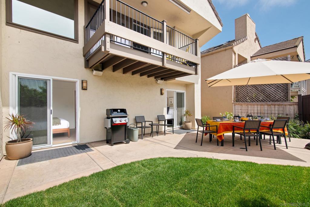 2452 Azure Coast Dr Property Photo 37