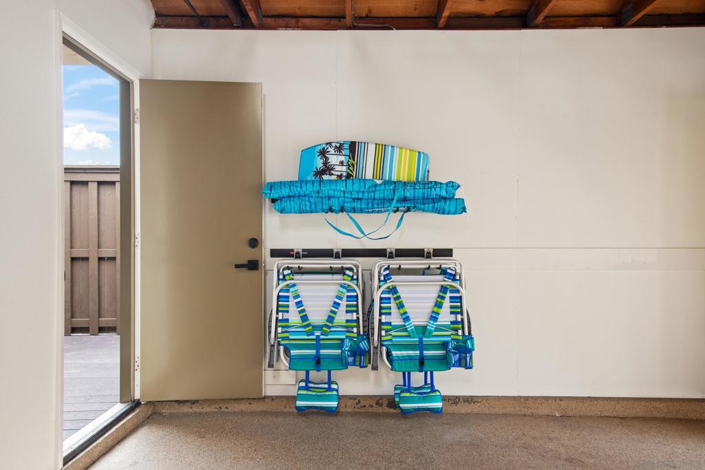 2452 Azure Coast Dr Property Photo 41
