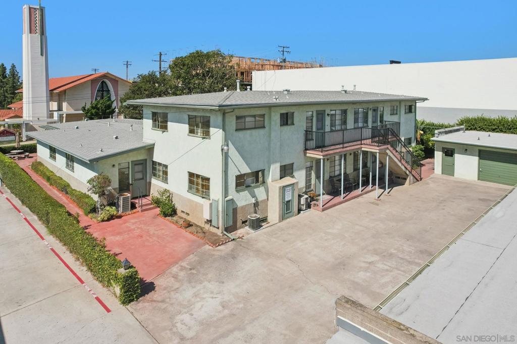 8870 La Mesa Blvd Property Photo 5