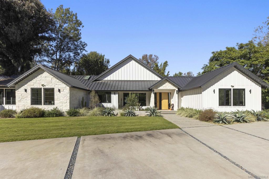 4874 Sun Valley Rd Property Photo 6