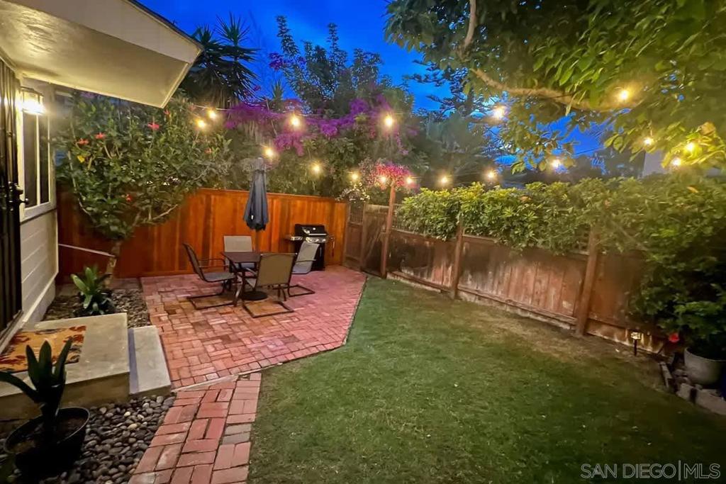 1453 Thomas Ave Property Photo 17