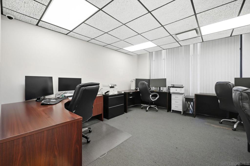 301 Enterprise St, Suite 3 Property Photo 14