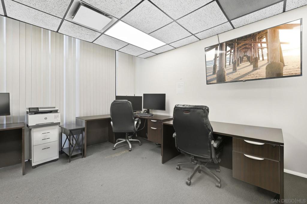 301 Enterprise St, Suite 3 Property Photo 15