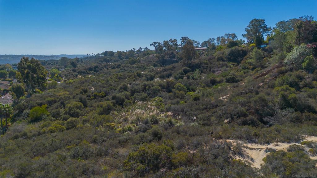 0 Crest Dr Property Photo 5