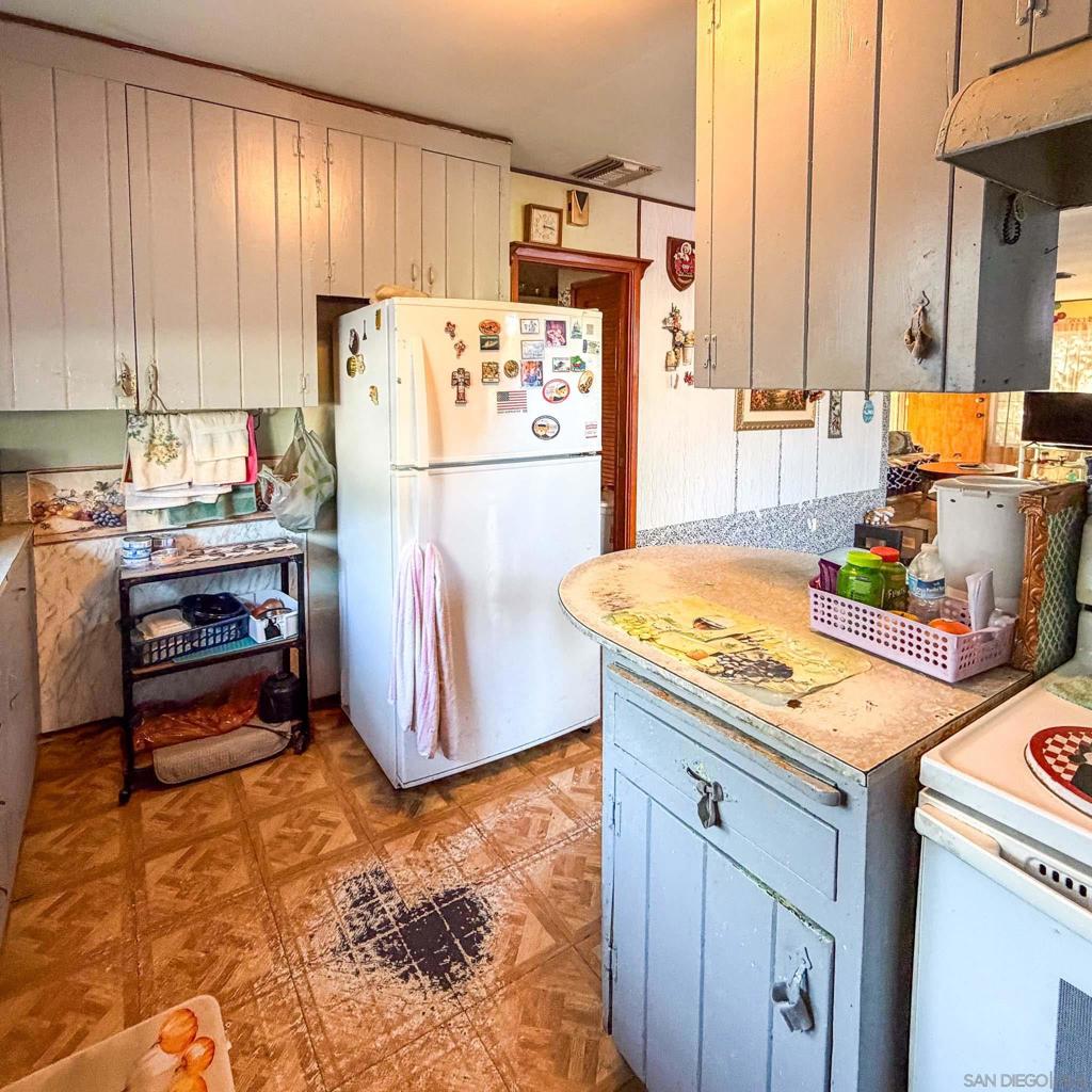 4370 Lynndale Ln Property Photo 13